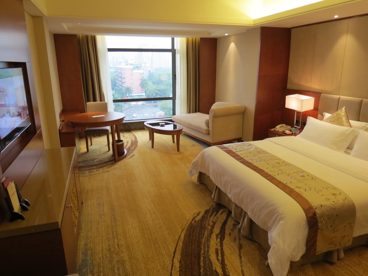 Rongjiang Hotel Jieyang Extérieur photo
