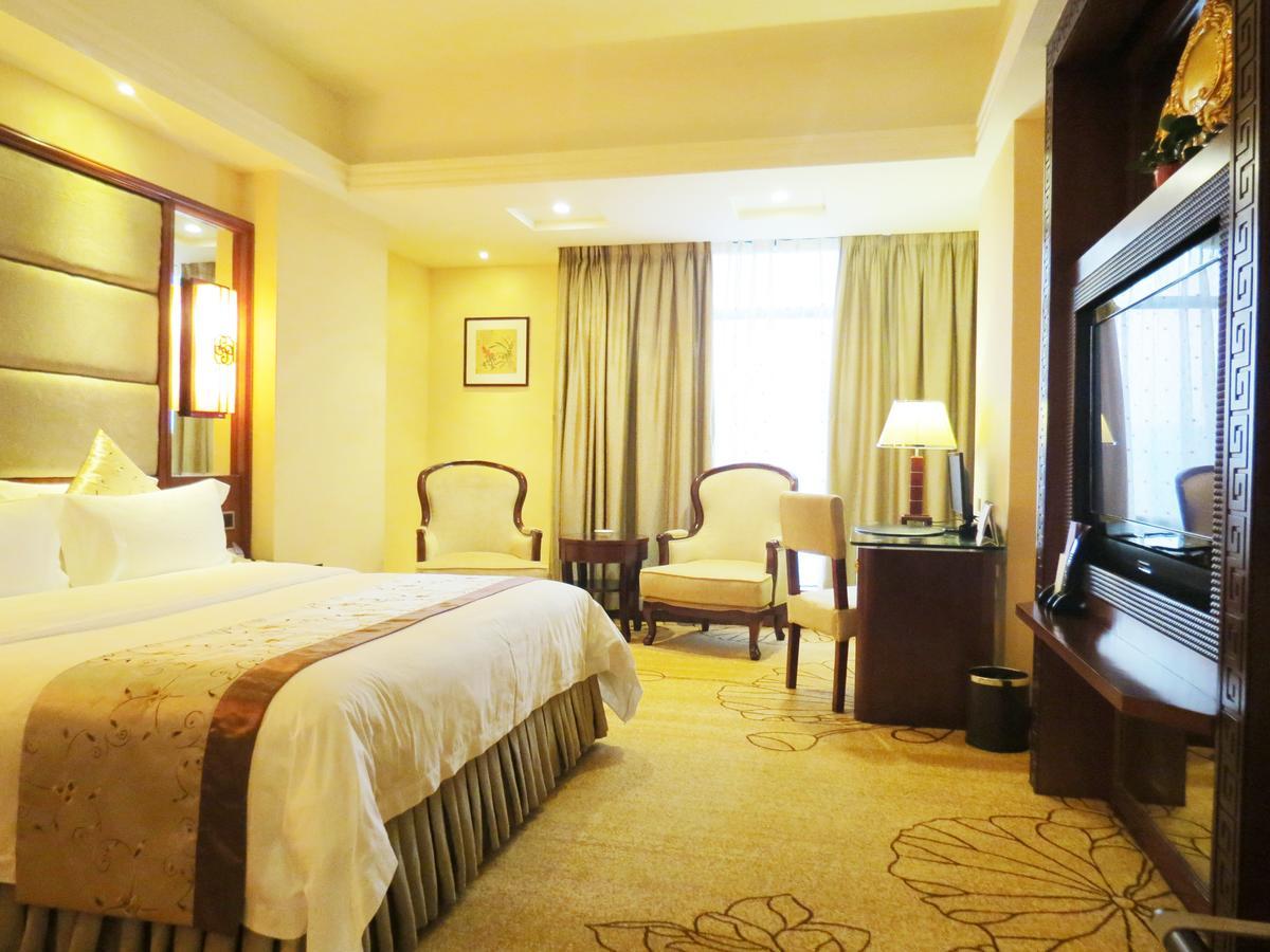 Rongjiang Hotel Jieyang Extérieur photo