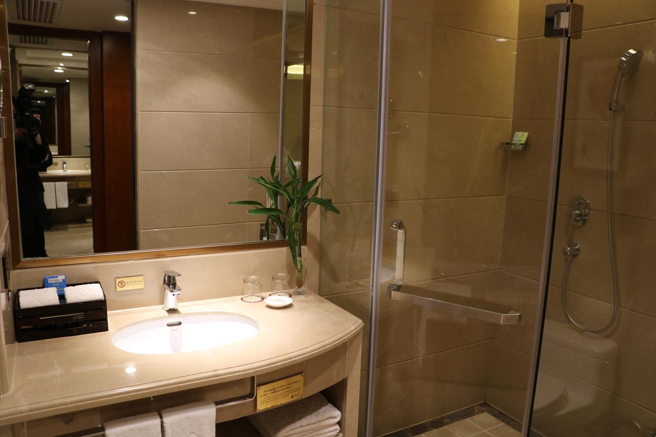 Rongjiang Hotel Jieyang Extérieur photo
