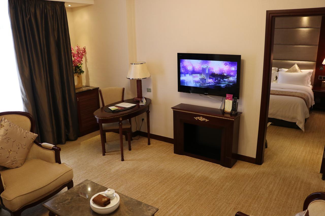 Rongjiang Hotel Jieyang Extérieur photo