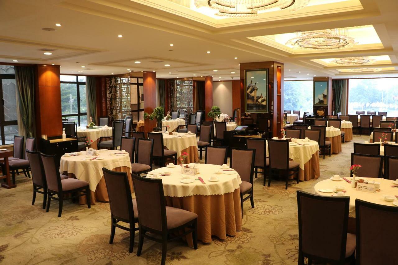 Rongjiang Hotel Jieyang Extérieur photo