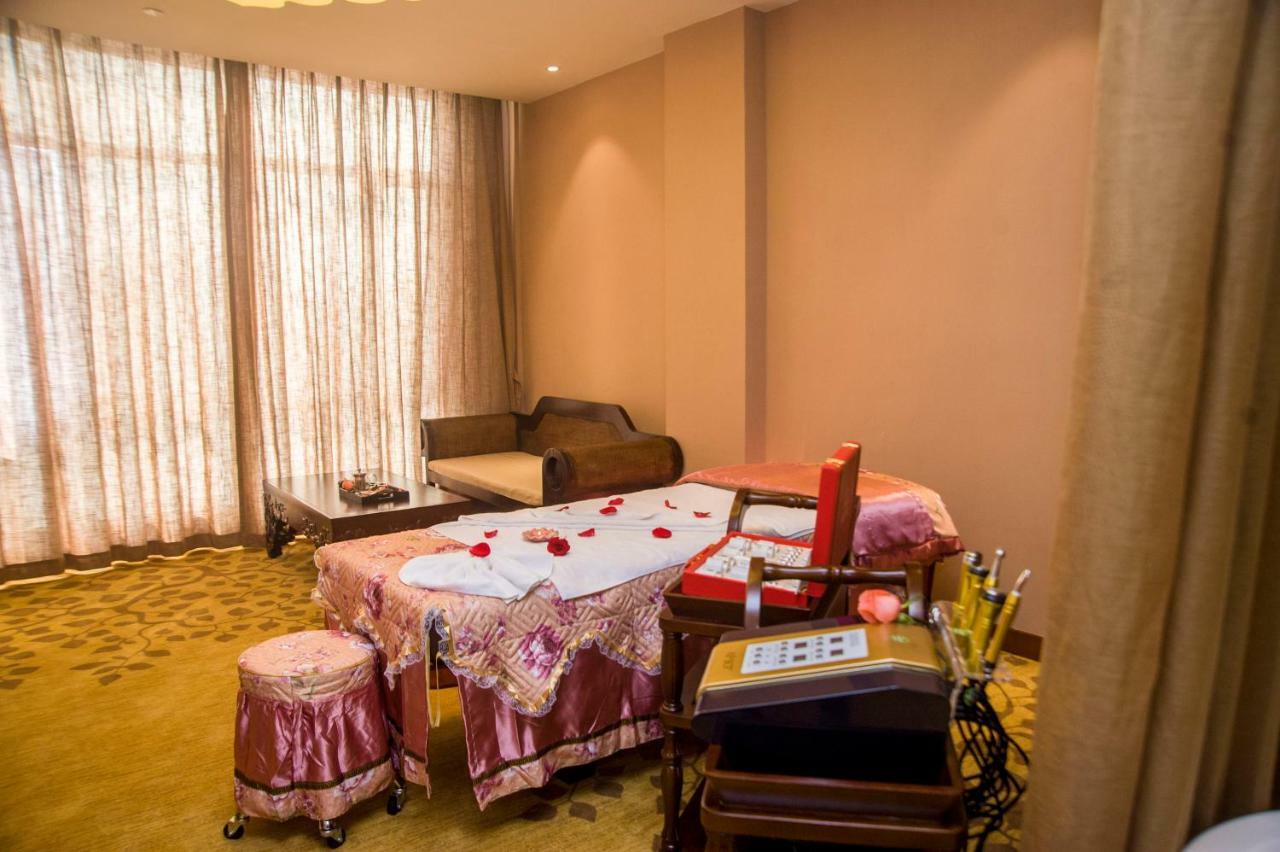 Rongjiang Hotel Jieyang Extérieur photo